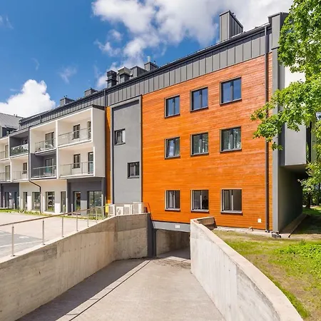 Apartament Sloneczny - Dwie Sosny 尤斯托尼莫斯基